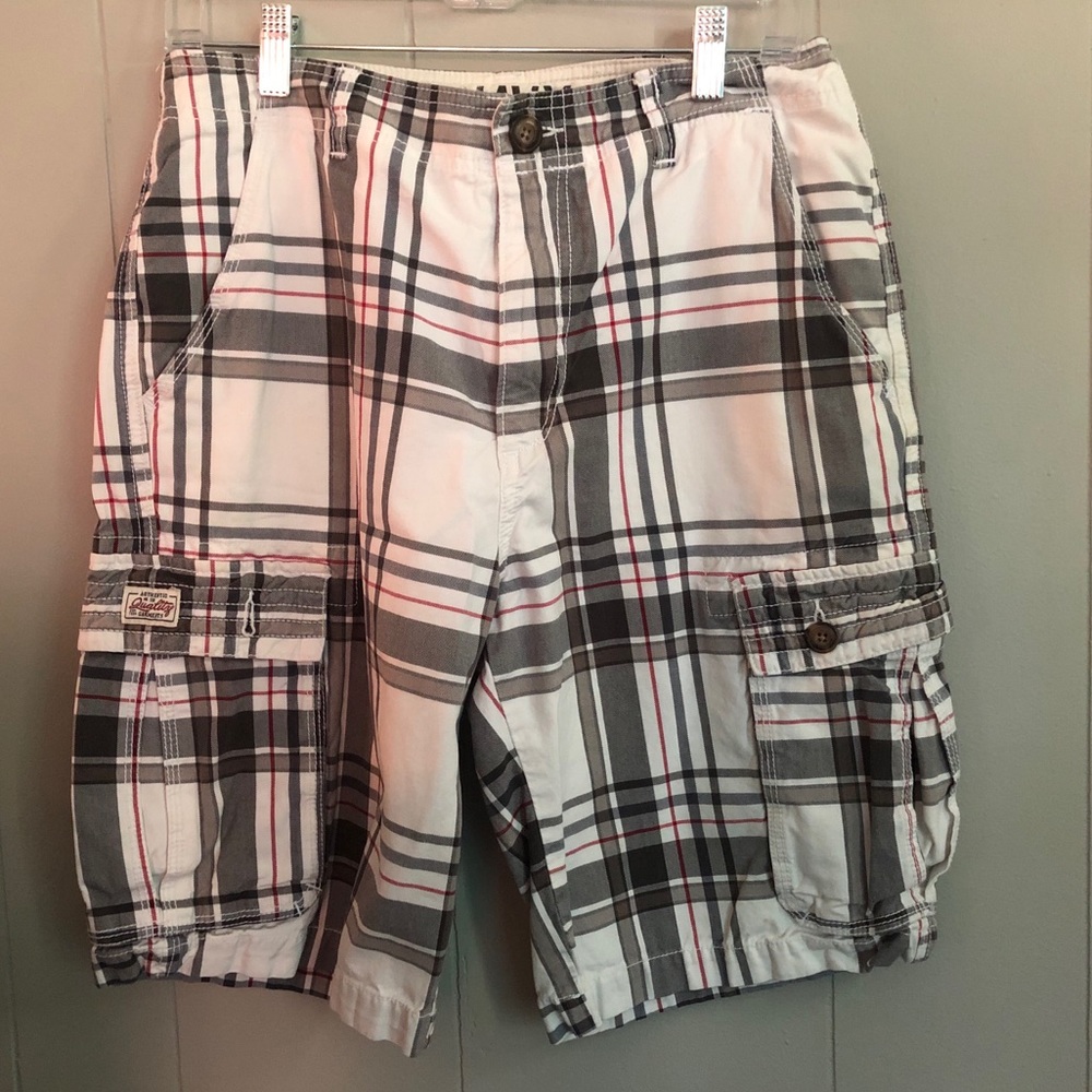 Men’s cargo shorts